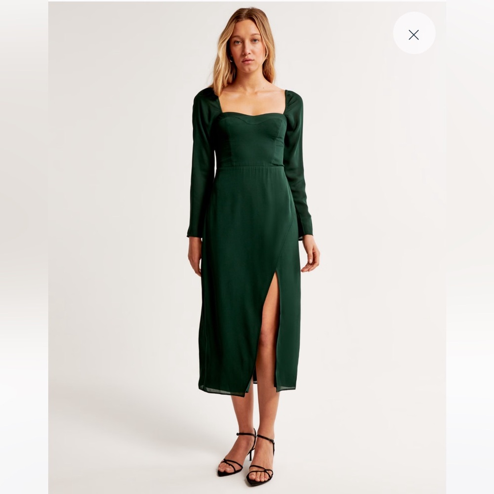 NWT Abercrombie Camille Long-Sleeve Midi Dress in Green. Size small petite